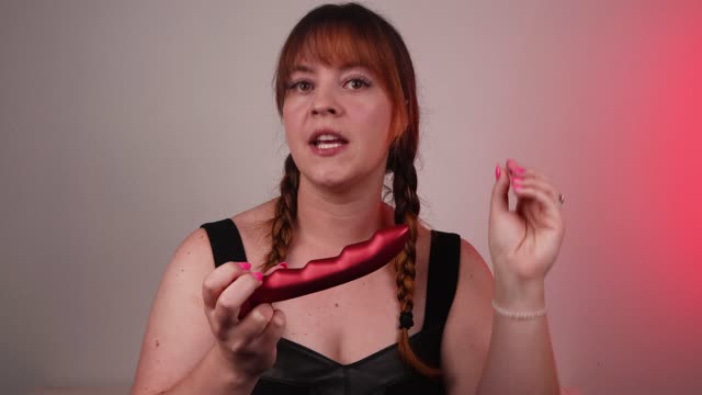 Sex Toy Review - Blush Temptasia Jealousy Silicone Dildo - Curved & Perfect for Pegging & Beginners